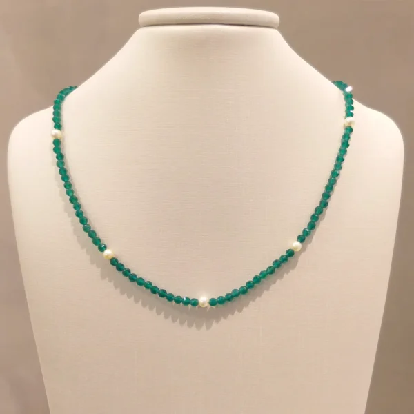 Gargantilha Cristal Verde com Pérolas