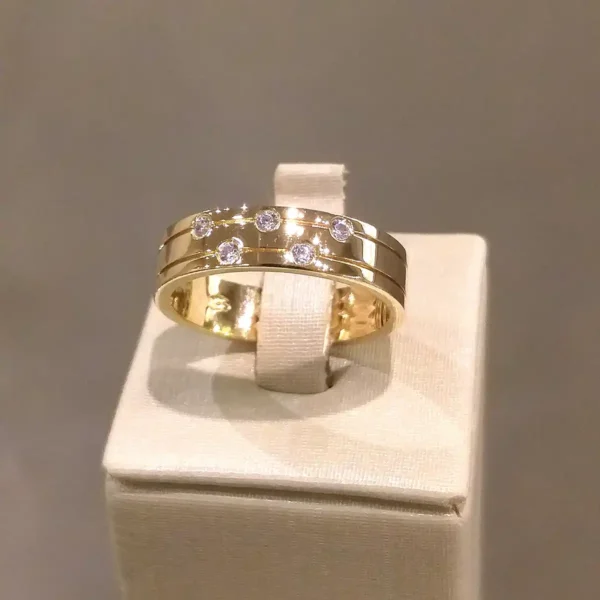 Par de Alianças de Casamento Reta 5 Brilhantes - Image 5