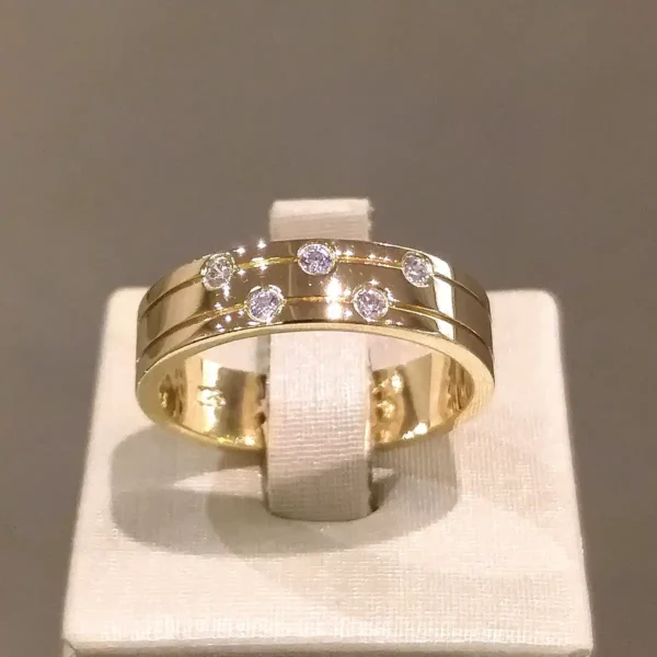 Par de Alianças de Casamento Reta 5 Brilhantes