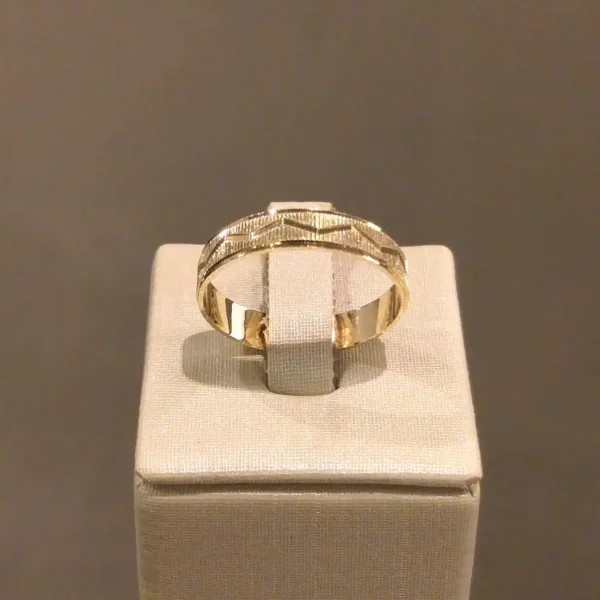 Par de Alianças de Casamento Reta Trabalhada - Image 4