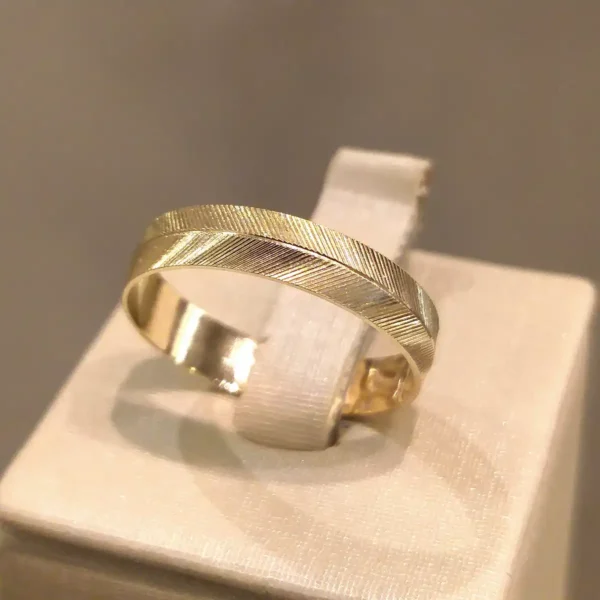 Par de Alianças de Casamento Reta Trabalhada - Image 3