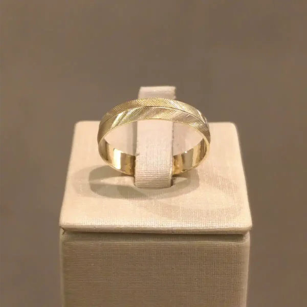 Par de Alianças de Casamento Reta Trabalhada - Image 4