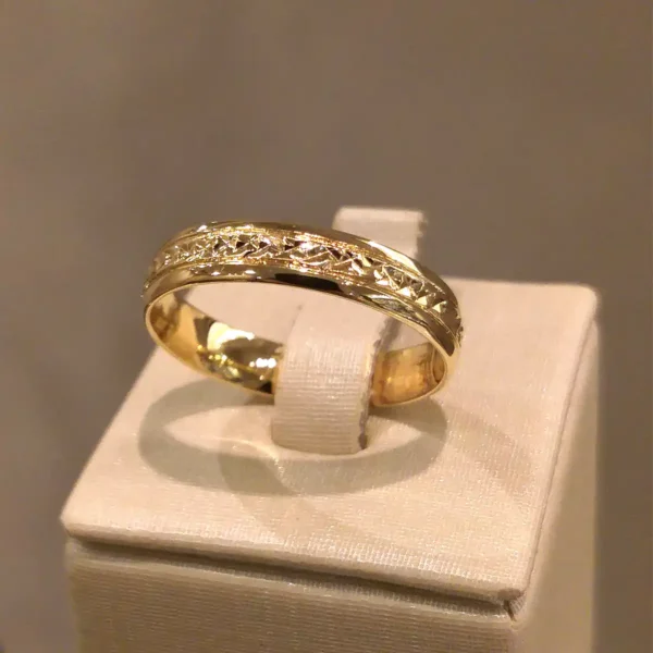 Par de Alianças de Casamento Trabalhada - Image 2