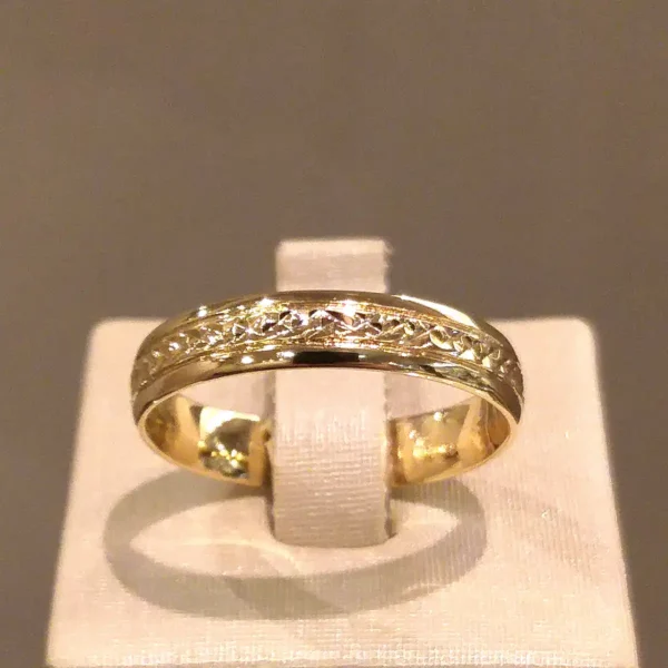 Par de Alianças de Casamento Trabalhada
